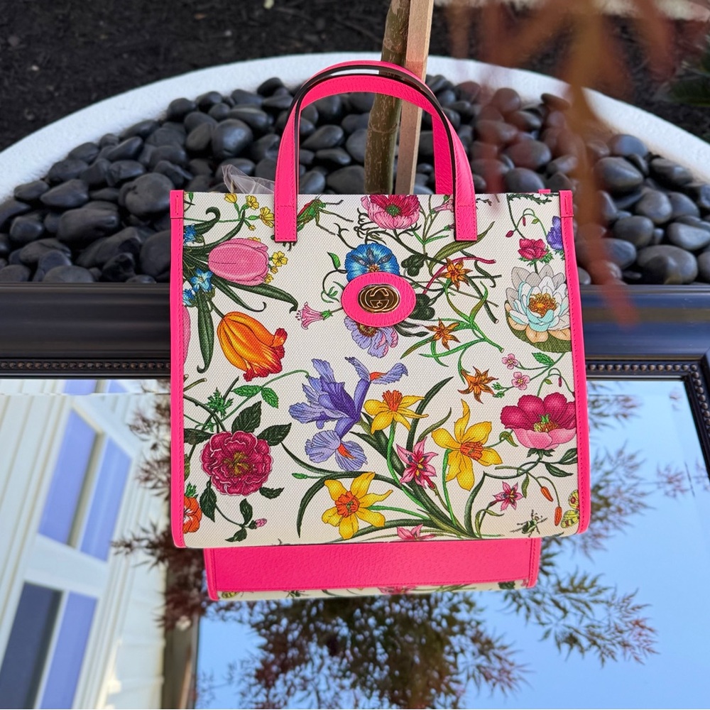 New never used Floral Designer Tote Bag with Pink Accents
